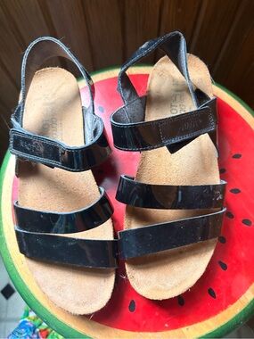 Naot Black Patent women’s Sandals with Three Straps